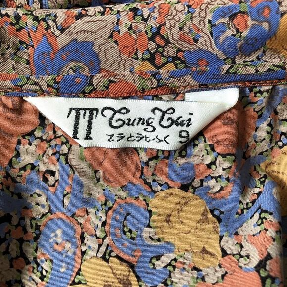 Tung Tai Vintage Burnt Orange & Blue Floral Button Down Blouse Size Small-Medium - Picture 6 of 6